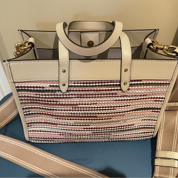 Coach Purse - Picture 8 of 10